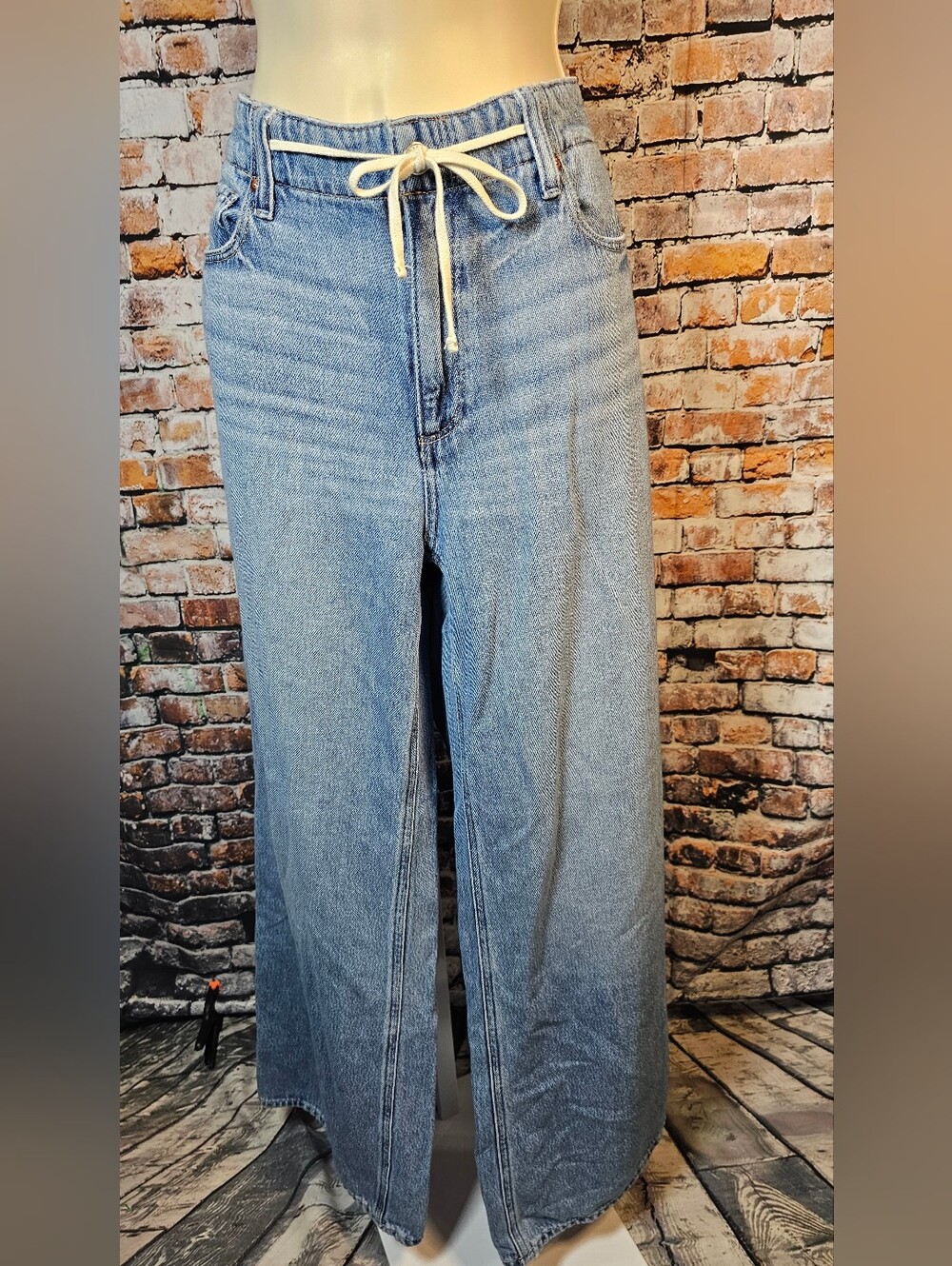 PAIGE Zoey High Rise Wide Leg Drawstring Jeans Size 28